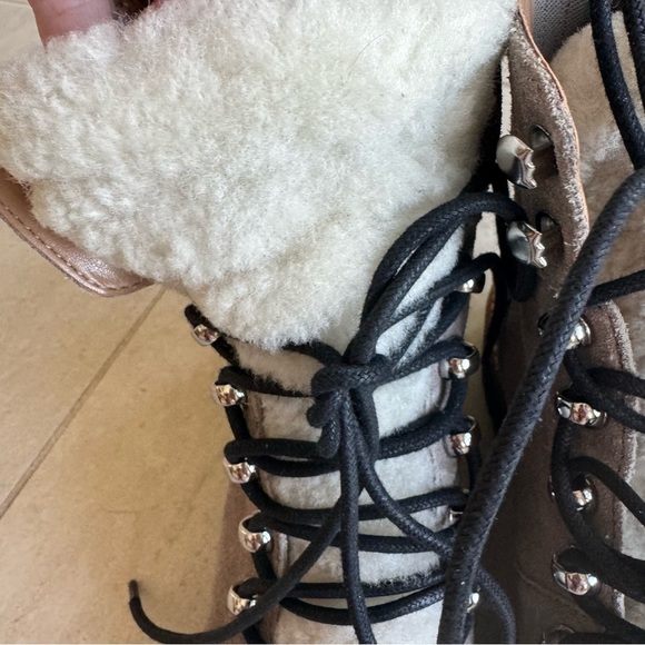 Mark Fisher Izzie Genuine Shearling Lug Sole Laceup Boots Bootie Size 8 - Picture 3 of 12